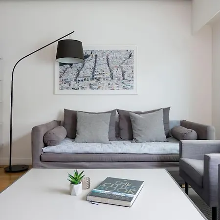 Trikoupi E2 Apartment